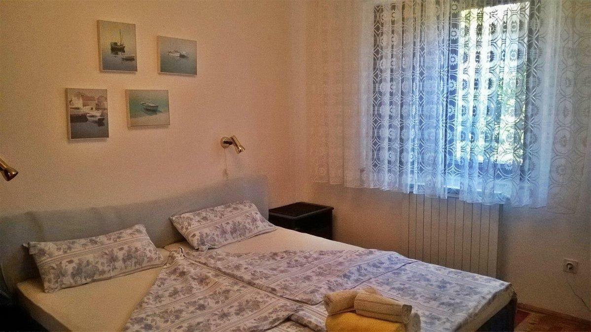 Apartments Zambratija